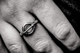 Vespa-Art-Deco-silver-ring-Silver-Beehive-Studio-2020